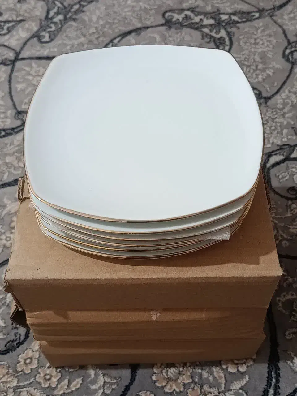 بشقاب میوه خوری چینی آراد|ظروف سرو و پذیرایی|شیراز, غدیر جنوبی|دیوار