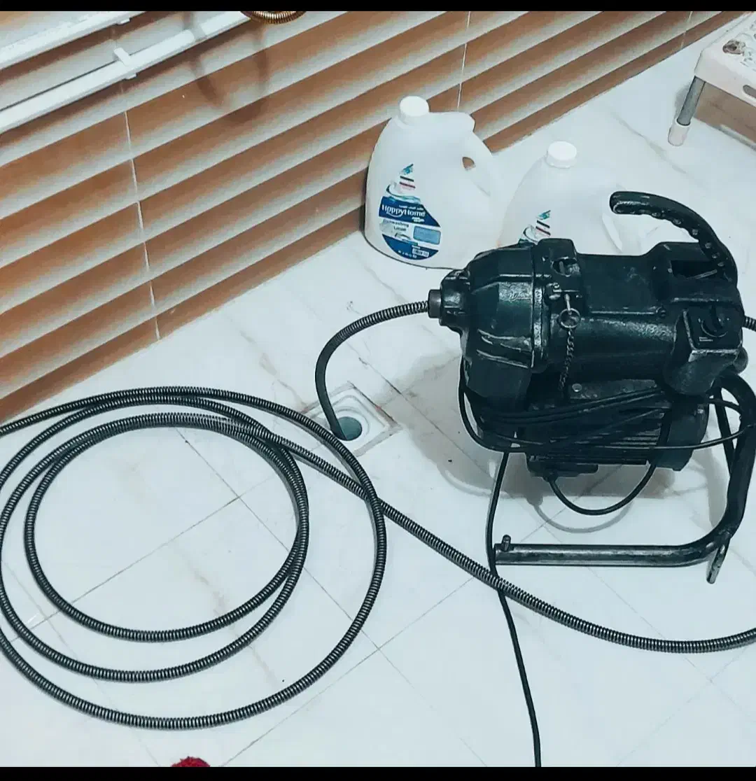 لوله باز کنی فنر برقی فاضلاب 24 ساعته کمترین قیمت|خدمات پیشه و مهارت|سنندج, |دیوار