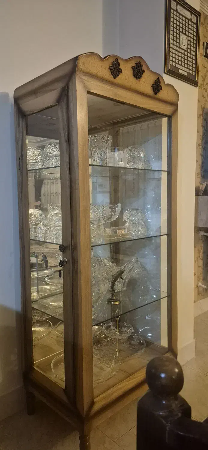 بوفه|بوفه، ویترین، کنسول|شاهین‌شهر, حافظ جنوبی|دیوار