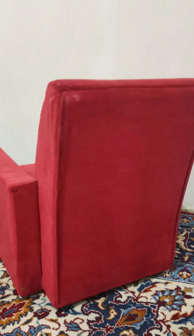 مبل قرمز کودک|اسباب و اثاث بچه|رشت, کوی مهر|دیوار