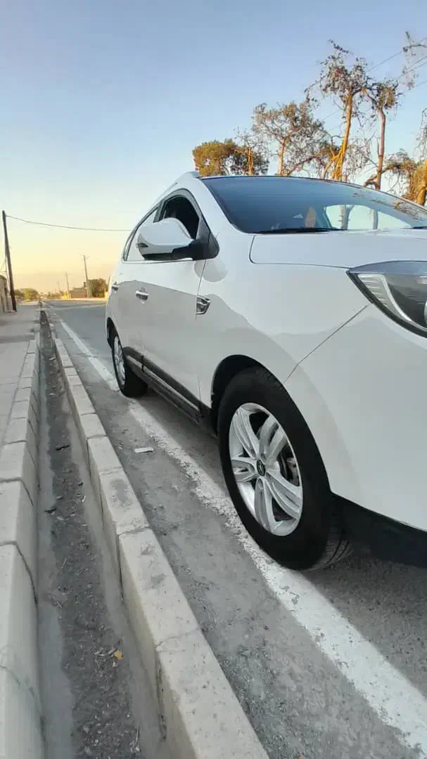 جک s 5 مدل 95 بدون رنگ و خط و خش کم کار|خودرو سواری و وانت|تهران, تولید دارو|دیوار