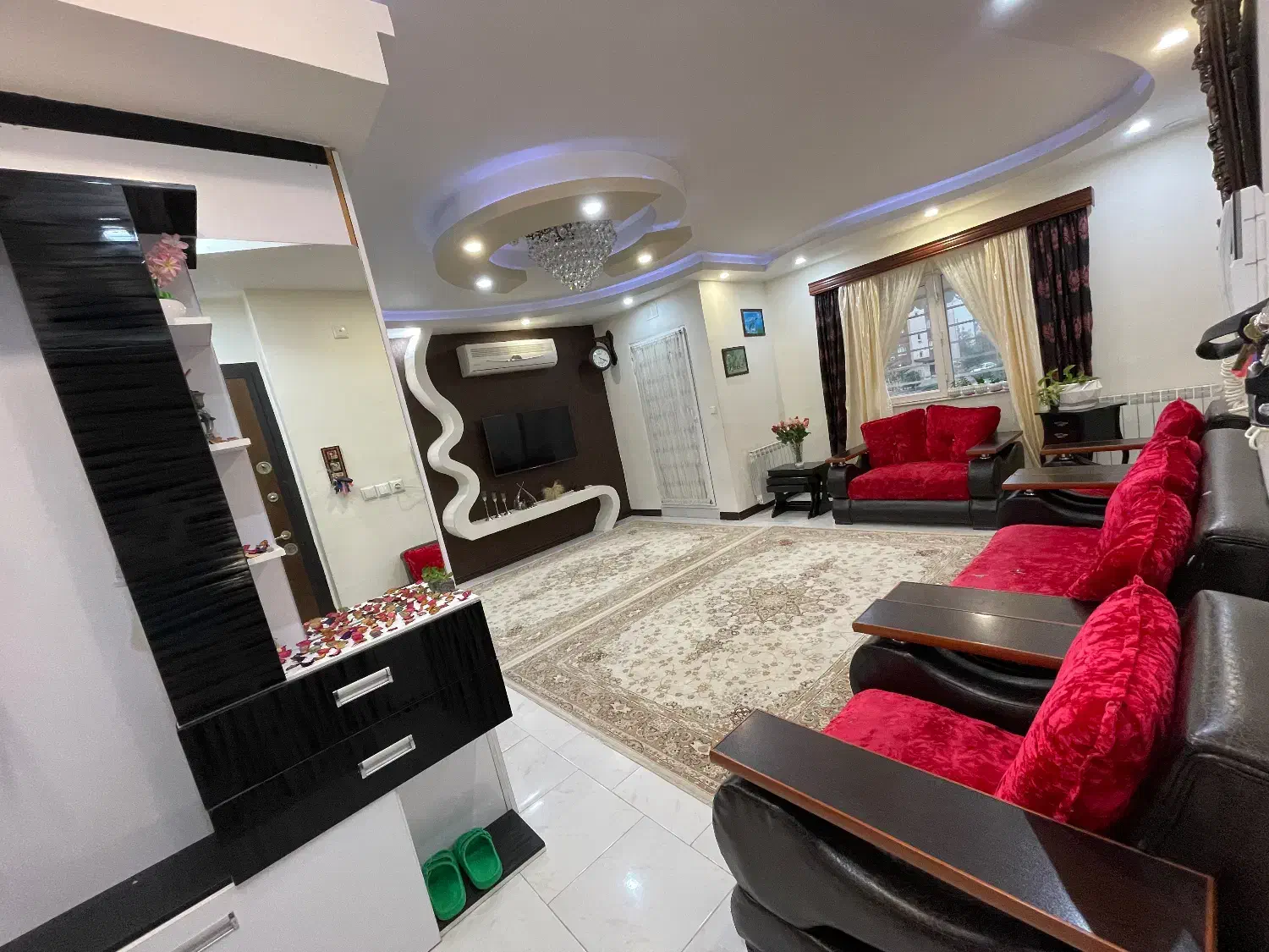 یه واحد با بهترین لوکیشن در مسکن مهر رشت فلکه دوم|فروش آپارتمان|رشت, کوی مهر|دیوار