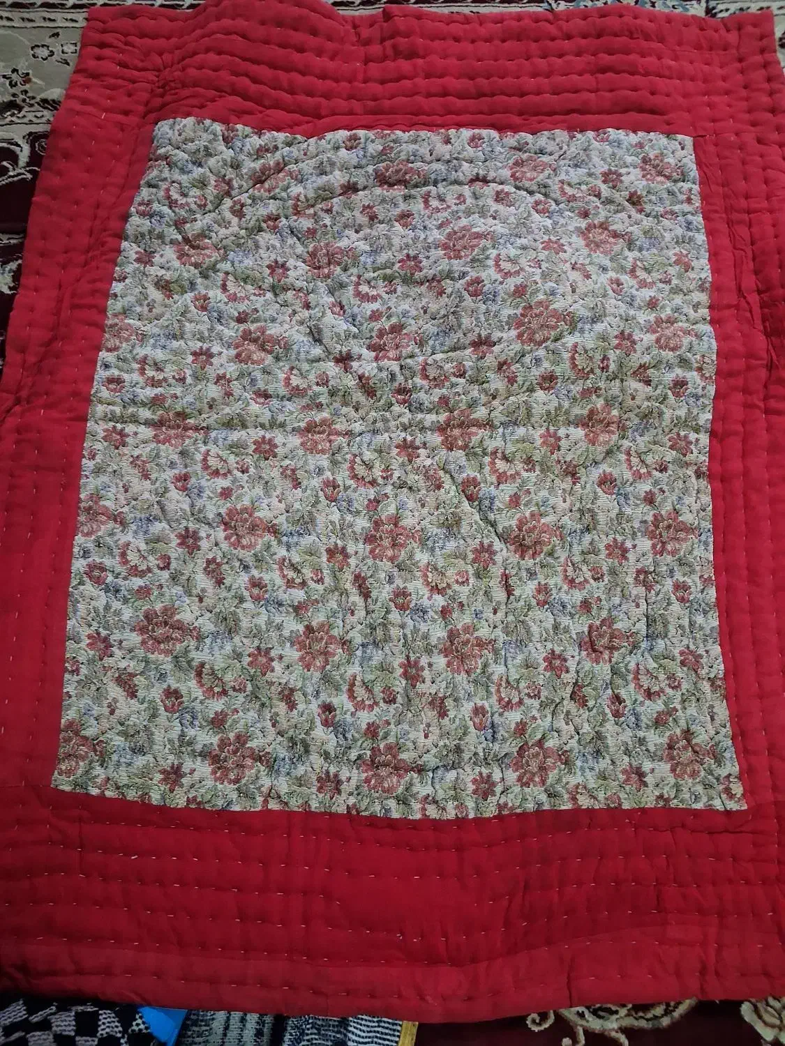 یک عددرختخواب بچه ترمه دست دوم ولی سالم درحدنو|رختخواب، بالش، پتو|سیرجان, |دیوار