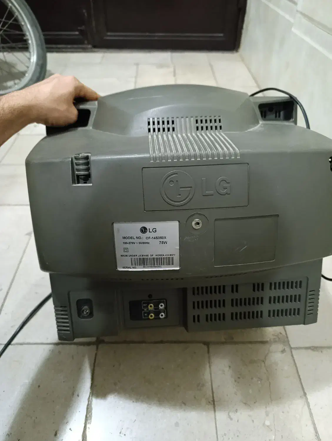 تلوزیون ال جی رنگی سالم تمیز|تلویزیون و پروژکتور|قم, محمد آباد|دیوار