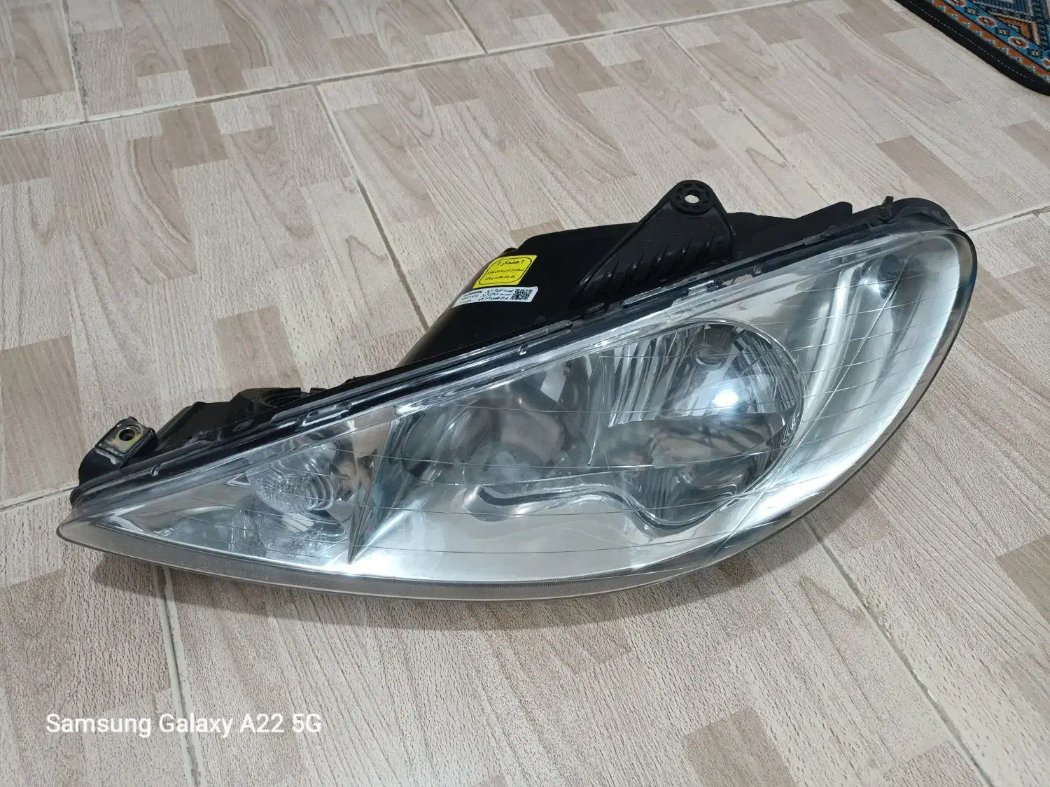 چراغ ۲۰۶|قطعات یدکی و لوازم جانبی|رشت, جهاد|دیوار