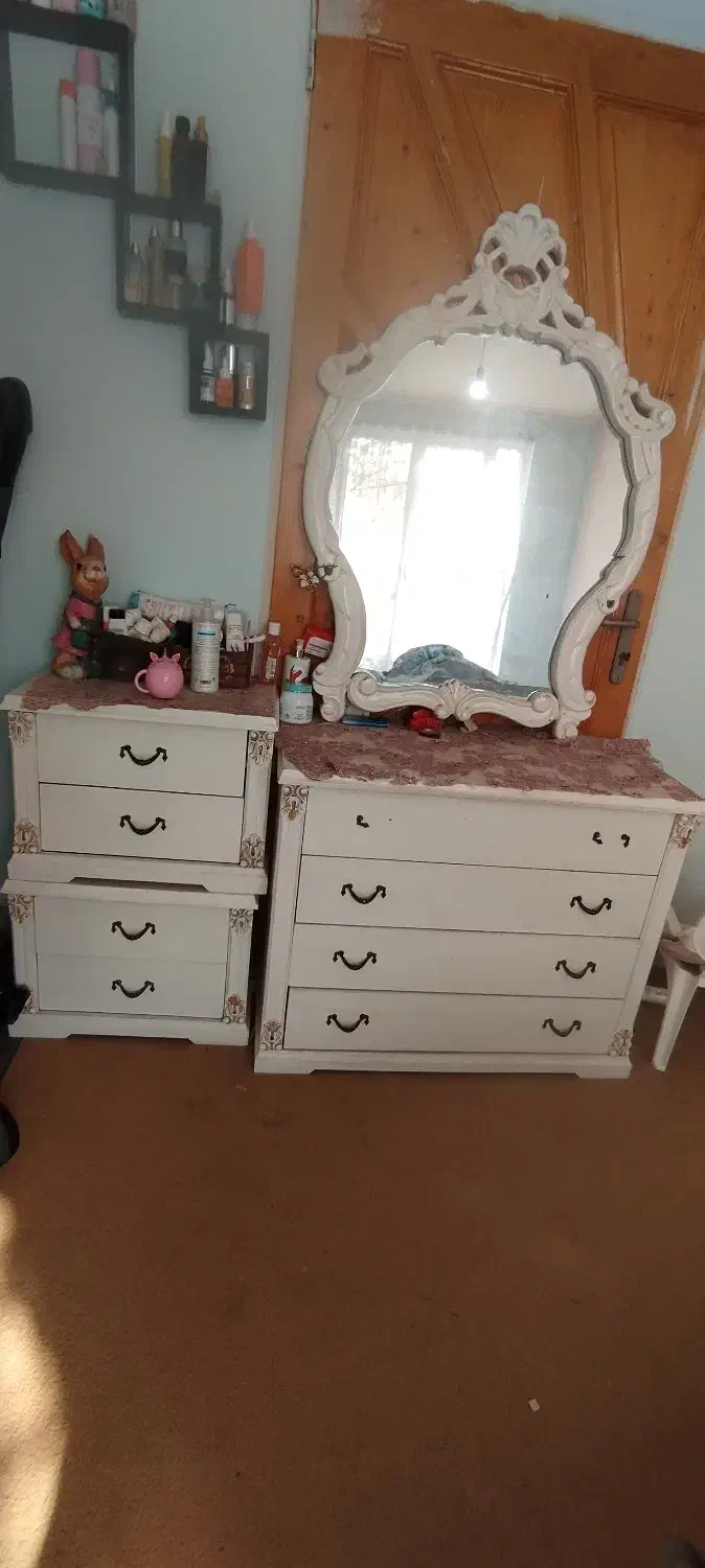 تخت و پا تختی|تخت و سرویس خواب|ملایر, |دیوار