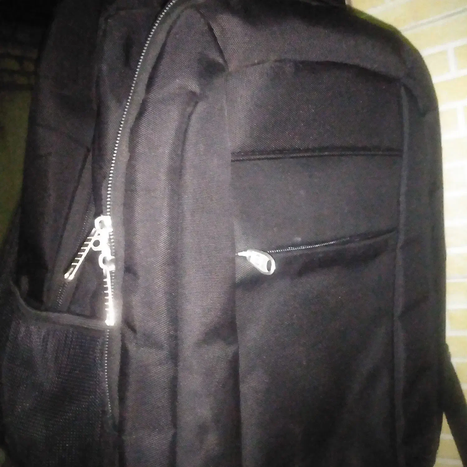 کیف مدرسه ای|کیف، کفش، کمربند|اصفهان, ارزنان|دیوار