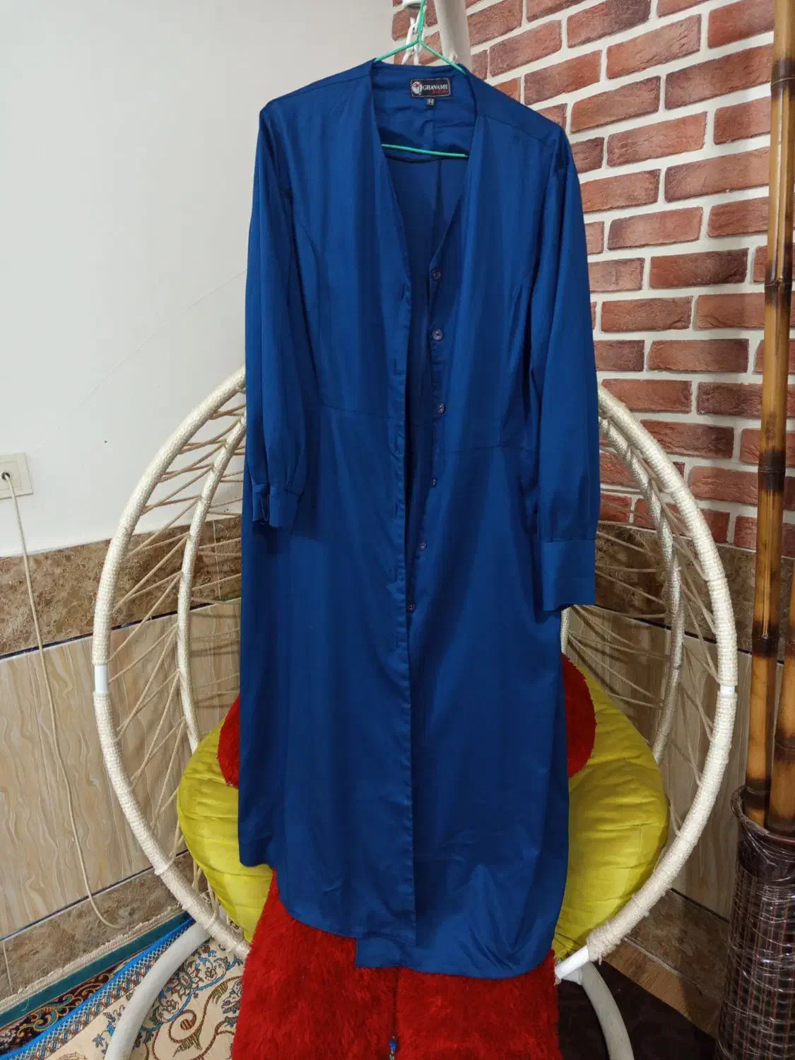 چند عدد مانتو و پیراهن وکت وشلوار مجلسی به قیمت|لباس|خان ببین, |دیوار