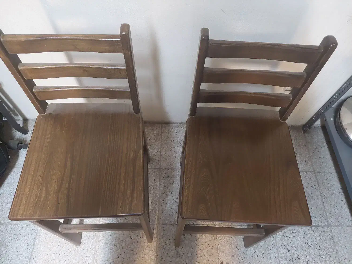 صندلی اپنی|صندلی و نیمکت|هشتگرد, شهرک اداری|دیوار