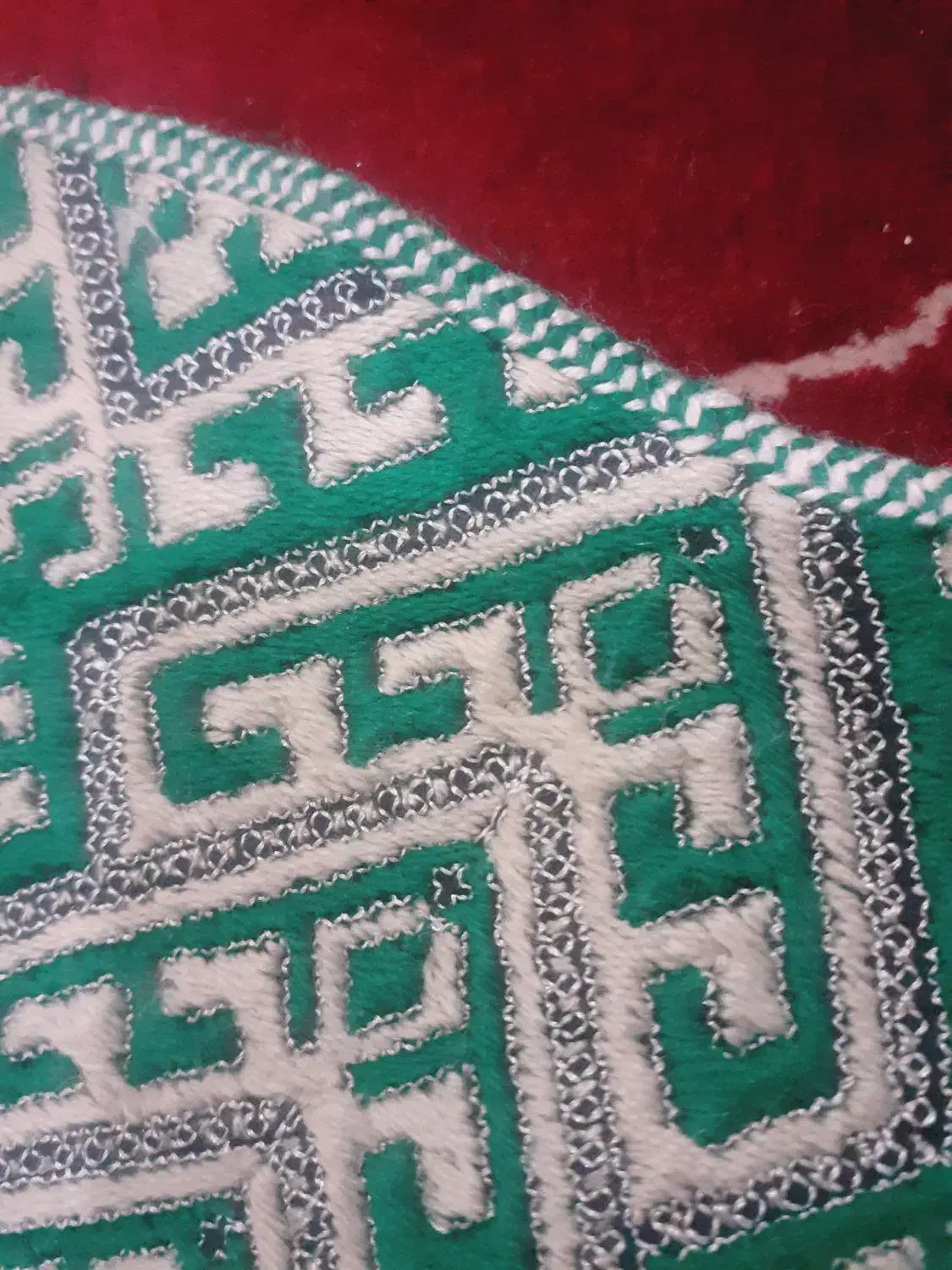 سرتوپ|لباس|ایرانشهر, |دیوار