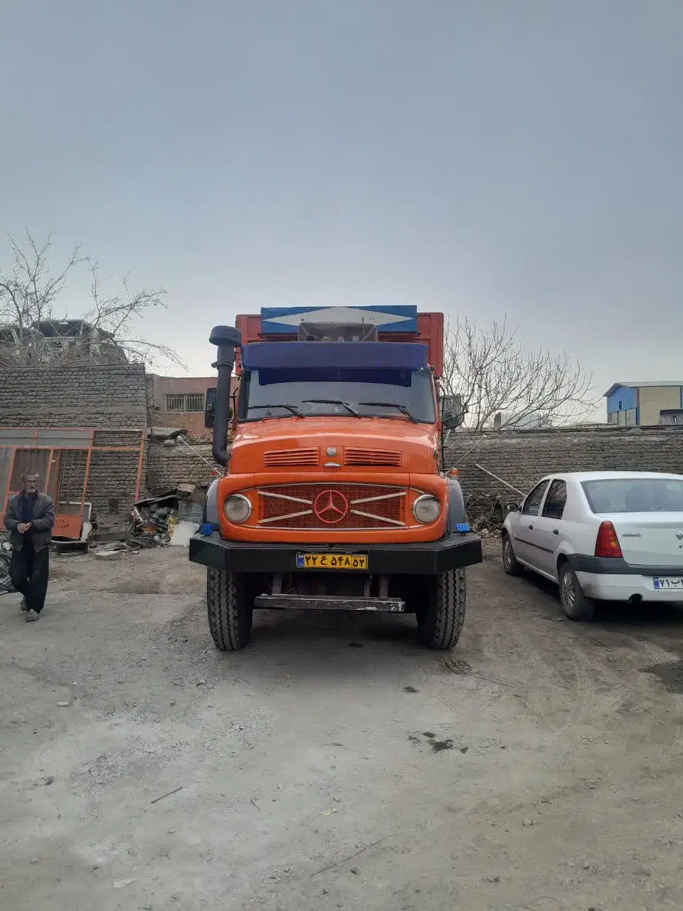 بنز تک باری دو کابین|خودرو سنگین|فولادشهر, سایت صنعتی کاوه|دیوار