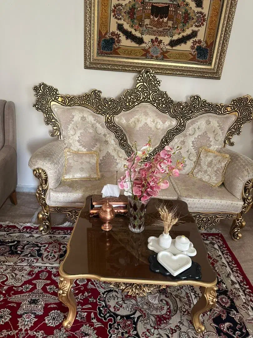 میل سلطنتی درحد نو|مبلمان خانگی و میز عسلی|سهند, |دیوار