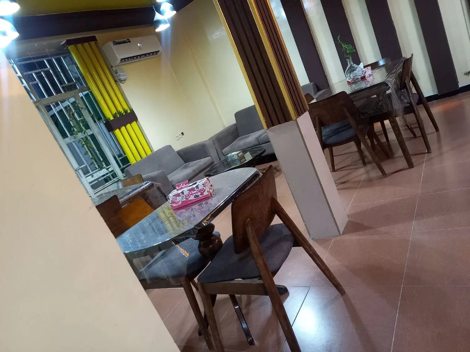 همکار خانم|استخدام خدمات فروشگاه و رستوران|کوهدشت, |دیوار