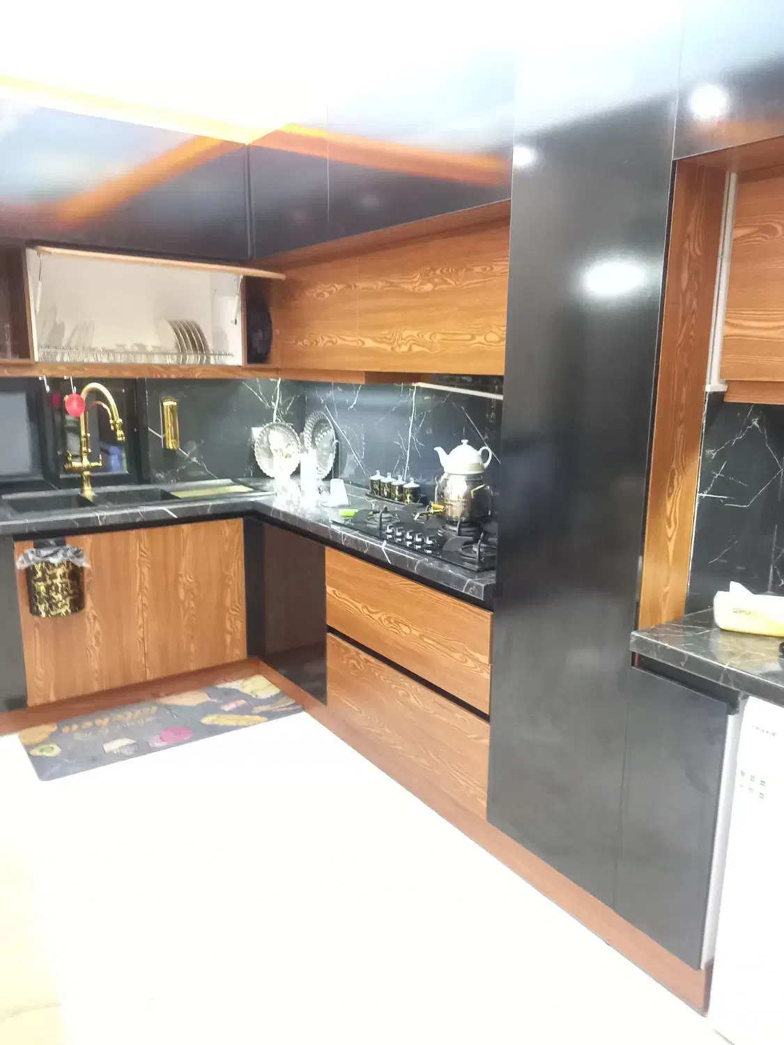 اجاره روزانه آپارتمان مبله تمیز شیک|اجارهٔ کوتاهمدت آپارتمان و سوئیت|شاهینشهر, خانه کارگر|دیوار