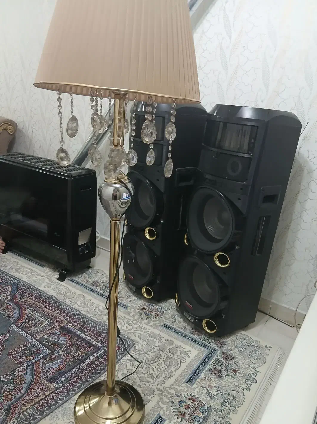 آباژور|چراغ خواب و آباژور|رشت, معلولین|دیوار