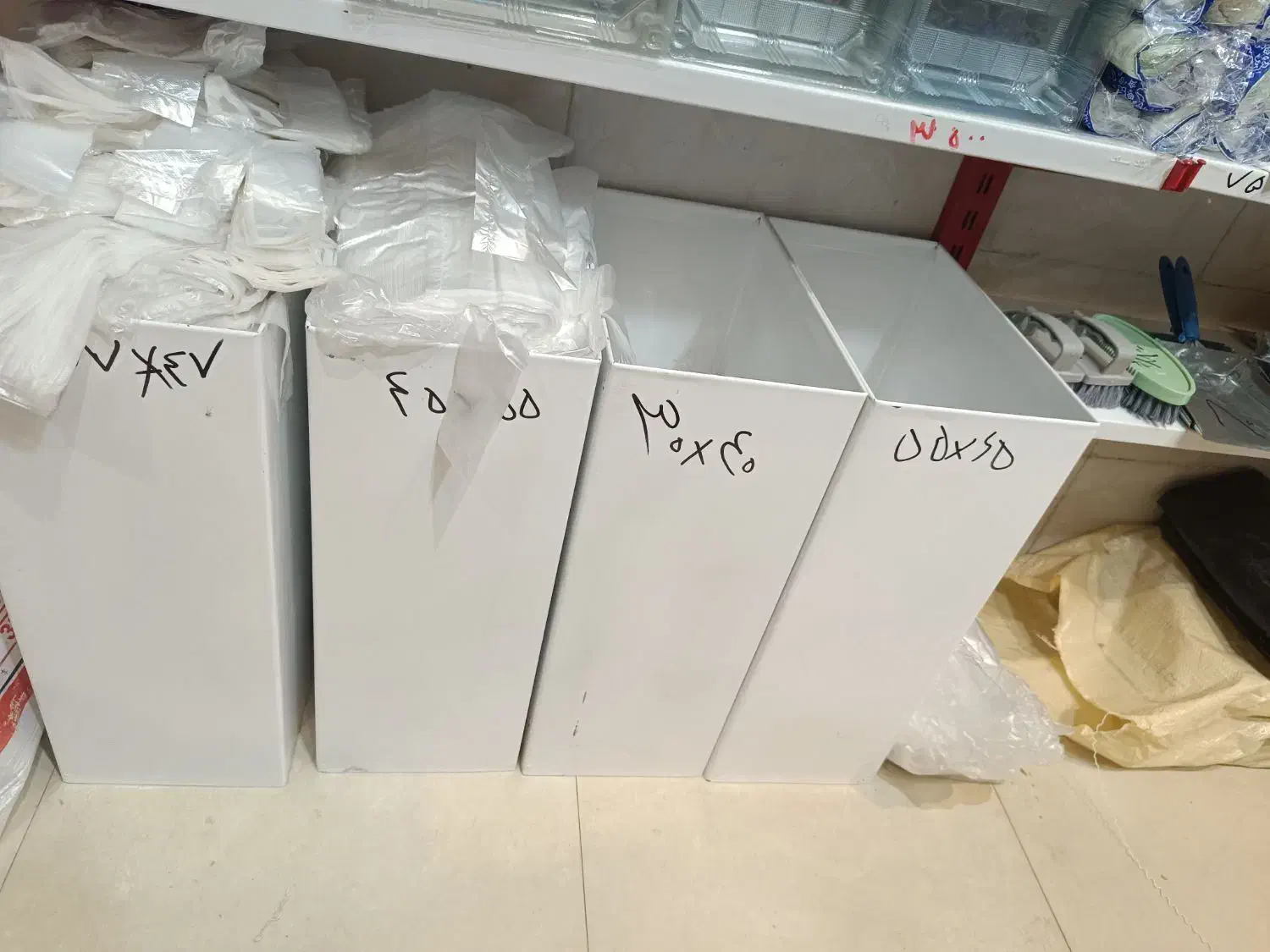 پخش عمده پلاستیک|ظروف نگهدارنده، پلاستیکی، یک‌بارمصرف|زاهدان, |دیوار