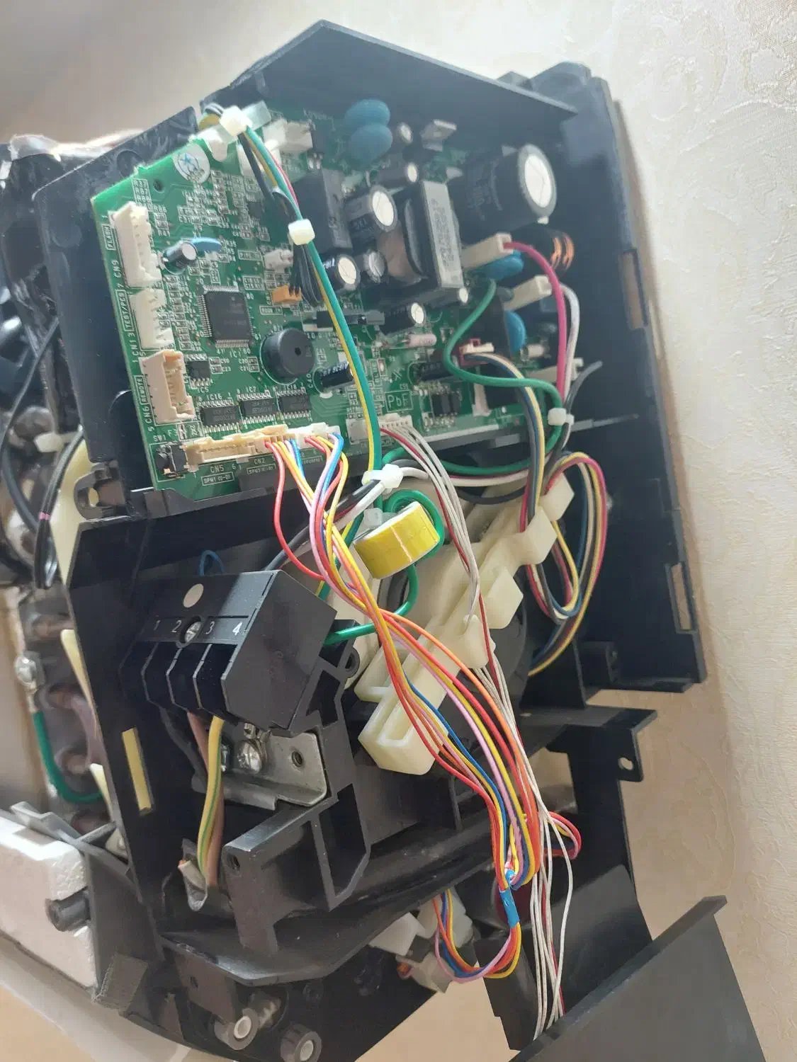 تعمیر سرویس پکیج رادیاتور اسپیلت کولر پمپ تصفیه آب|خدمات پیشه و مهارت|شیراز, ستارخان|دیوار