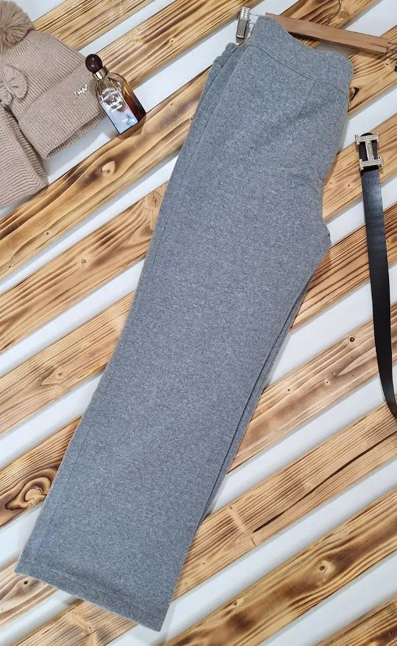 دوزنده خانم جهت دوخت پوشاک زنانه|استخدام صنعتی، فنی، مهندسی|اصفهان, شهریار|دیوار