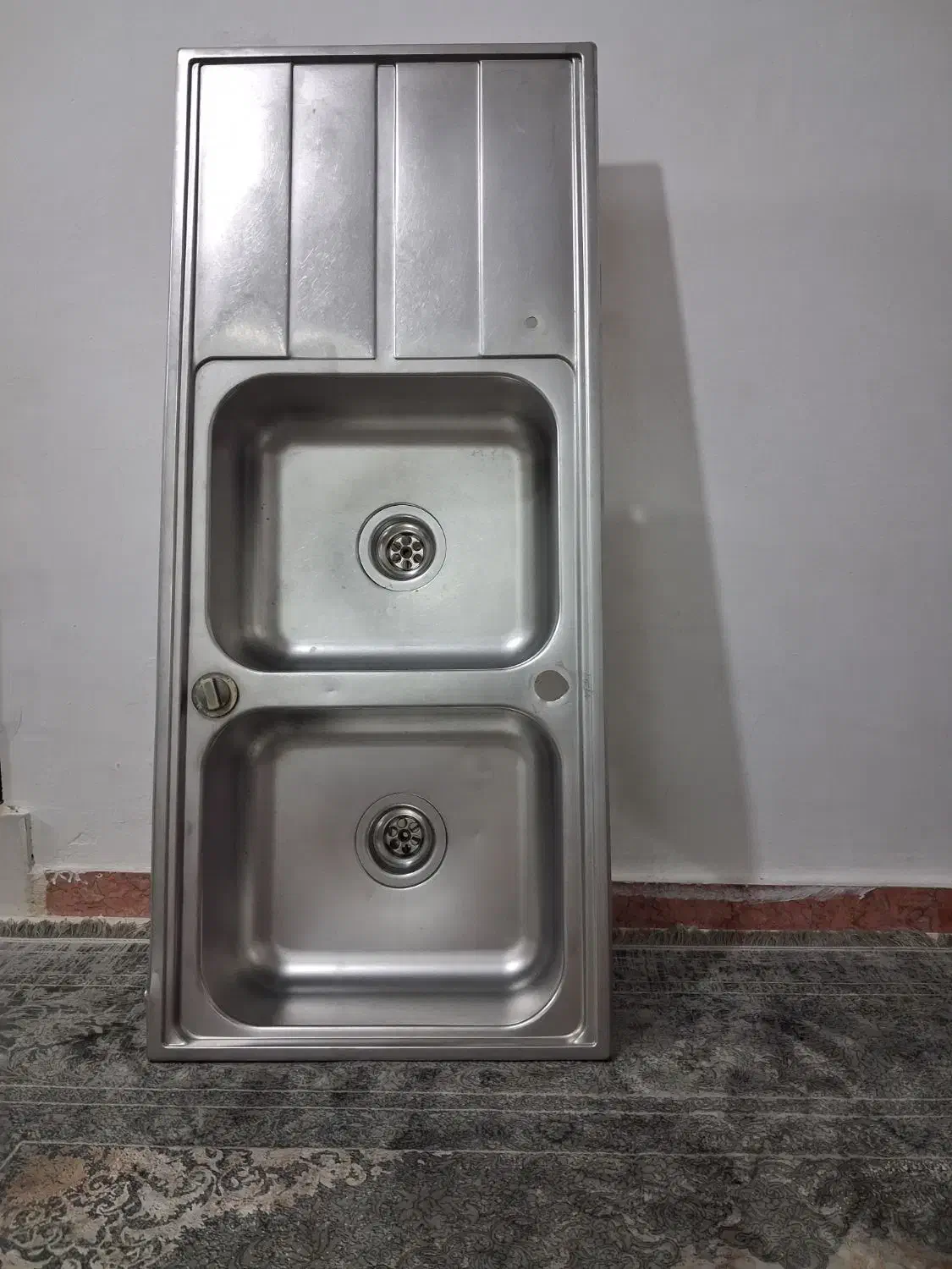 سینک دلتا درحدنو|مصالح و تجهیزات ساختمان|مشکیندشت, |دیوار