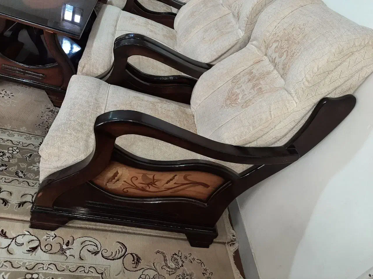 مبل ومیز غذا خوری|مبلمان خانگی و میز عسلی|برخوار, |دیوار