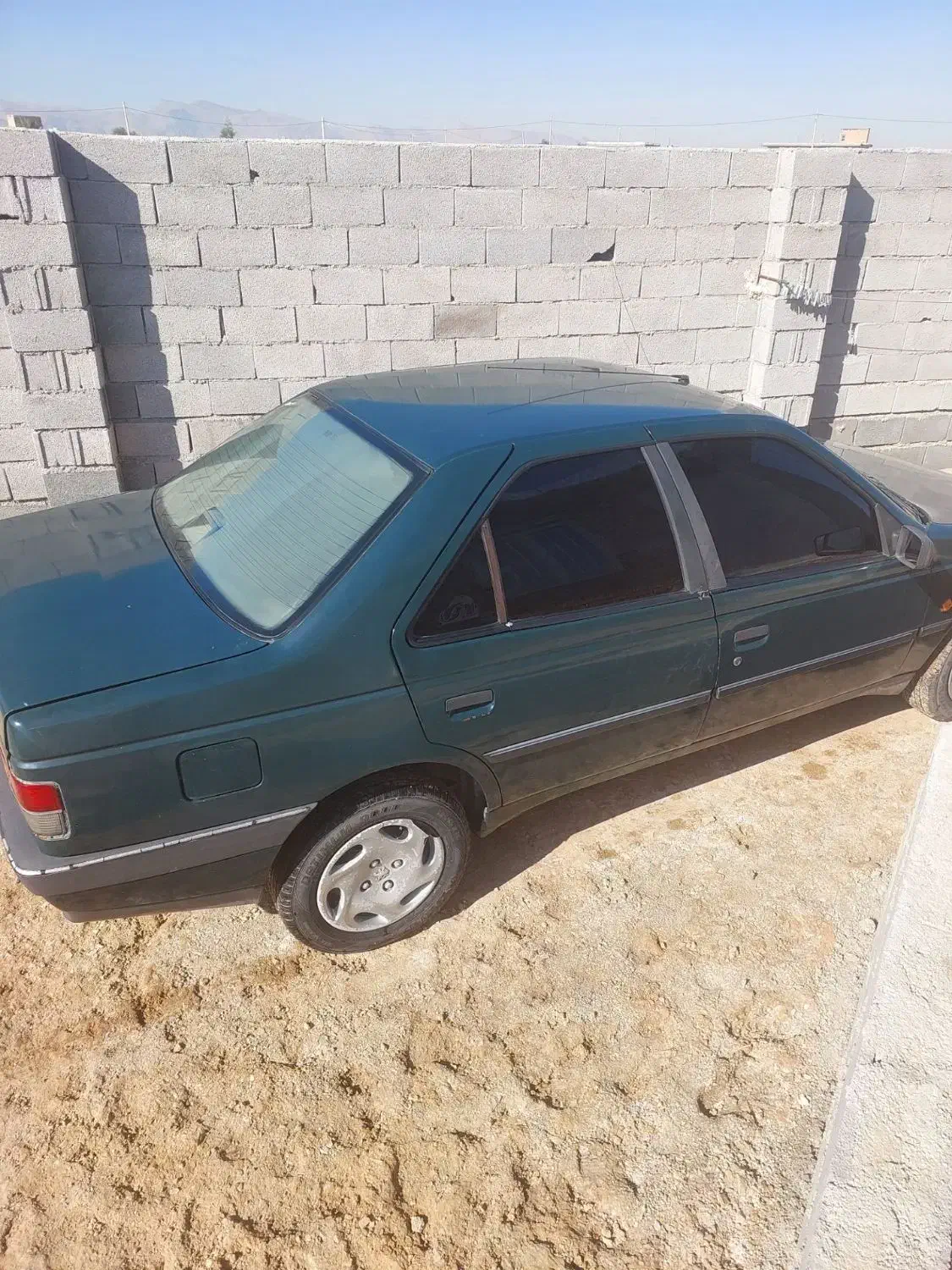 پژو۸۳اردی|خودرو سواری و وانت|شیراز, جوادیه|دیوار