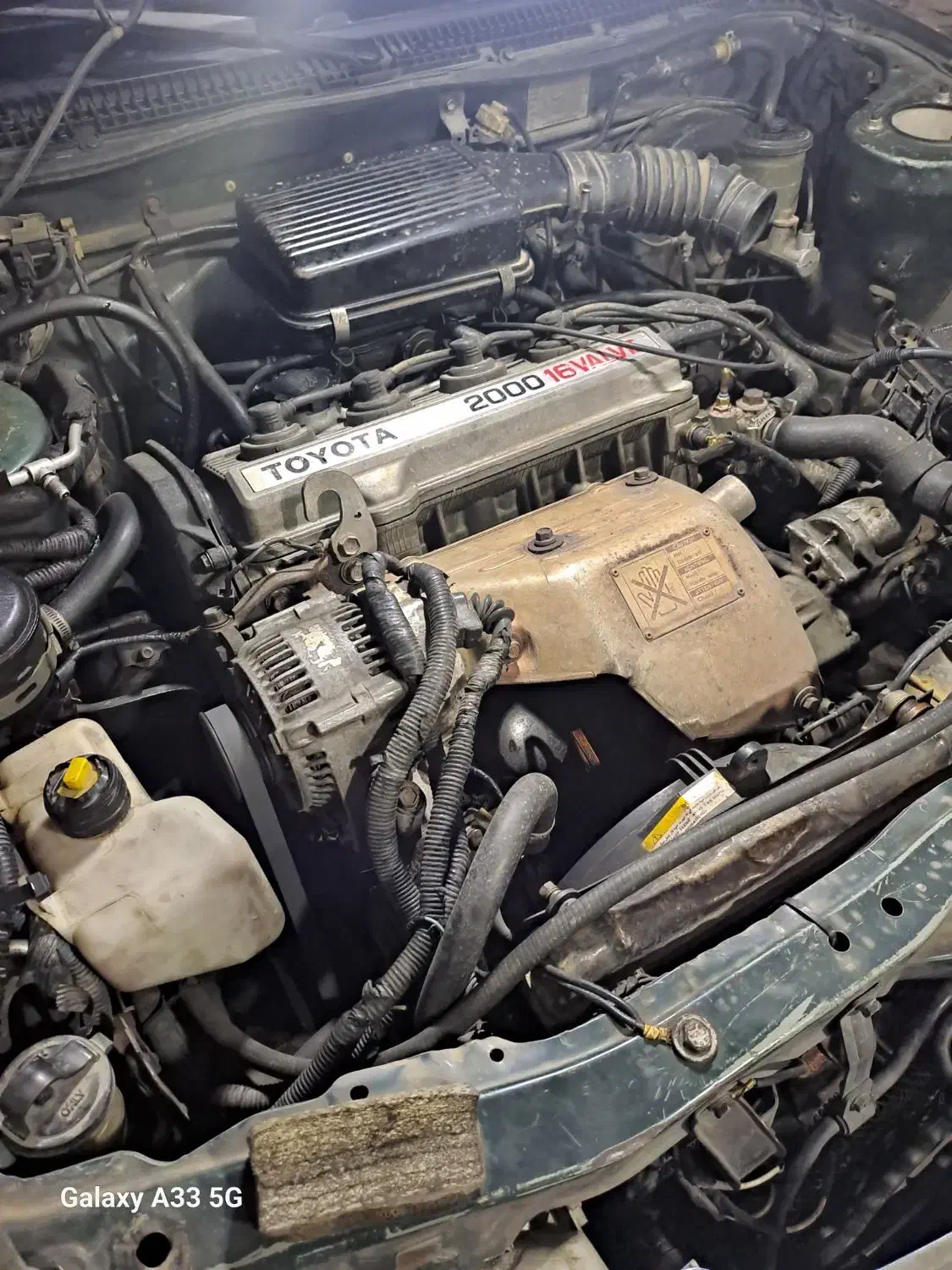 تویوتا کرونا 2000 16سوپاپ|خودرو سواری و وانت|قائم‌شهر, |دیوار