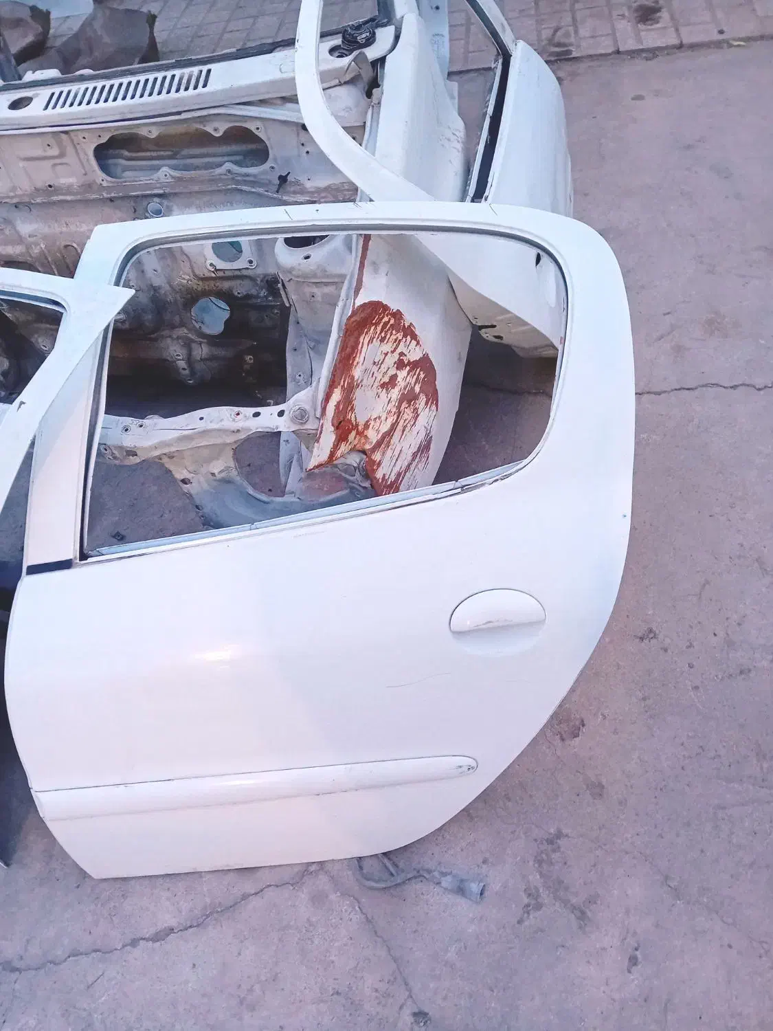 درب ۲۰۷|قطعات یدکی و لوازم جانبی|باغستان, |دیوار