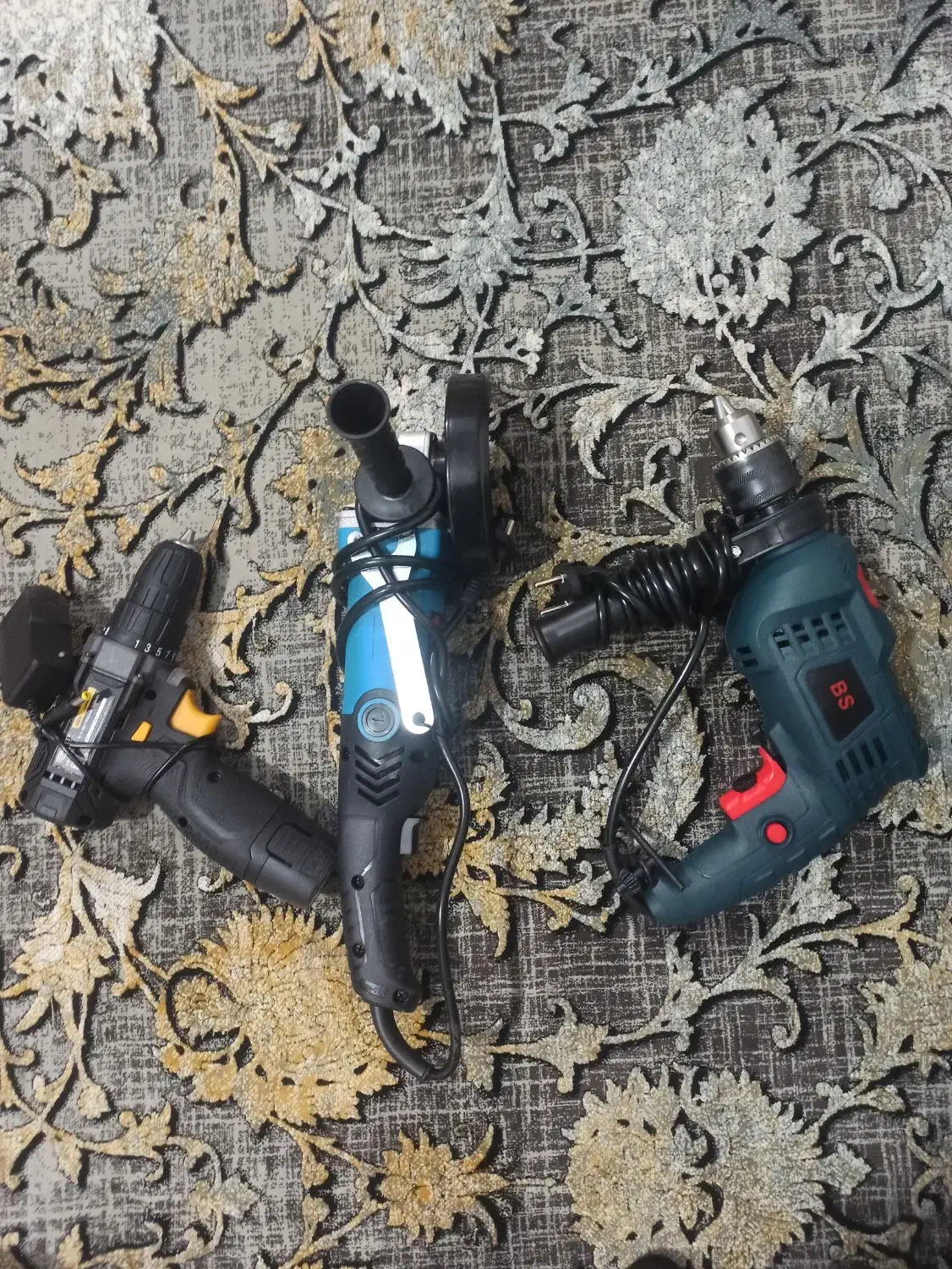 دریل شارژی و دریل سیمی و مینی سنگ|ابزارآلات|زرند, |دیوار