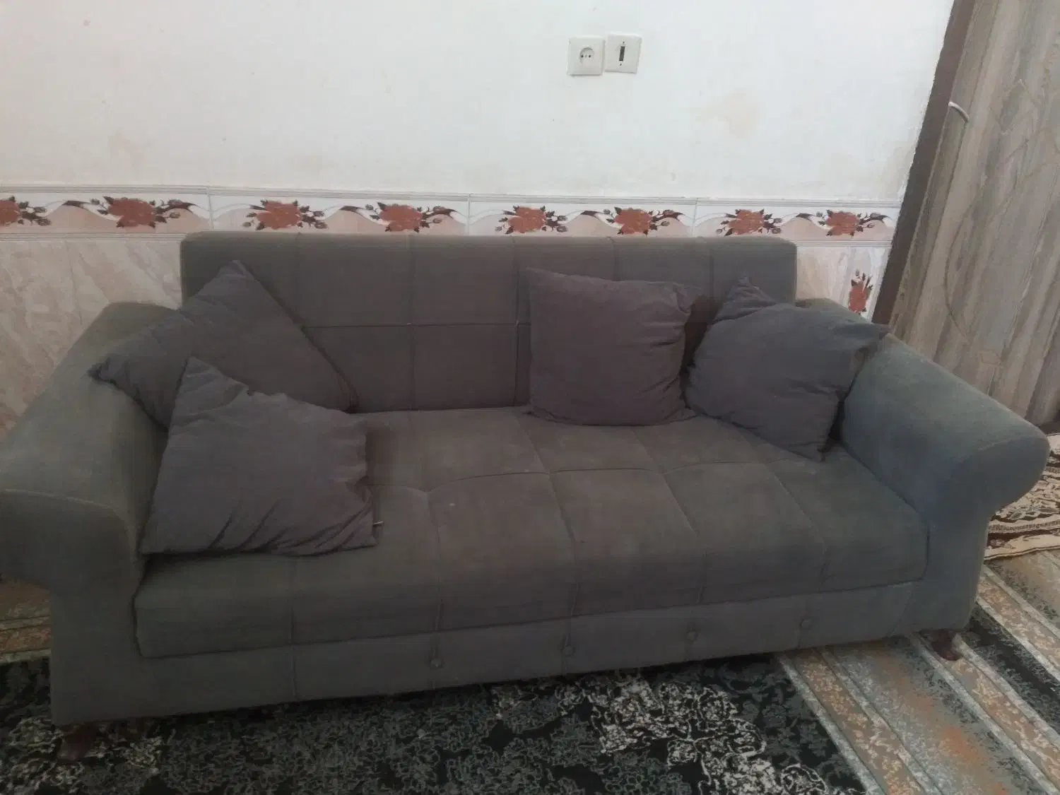 ۳۵۰۰۰۰۰|مبلمان خانگی و میز عسلی|تربت‌حیدریه, حاجی یار‎|دیوار