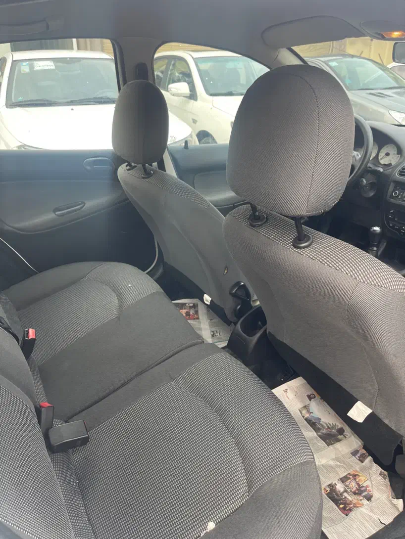 پژو ۲۰۶ صندوقدار v8 مدل ۱۳۹۶|خودرو سواری و وانت|رشت, فلسطین|دیوار