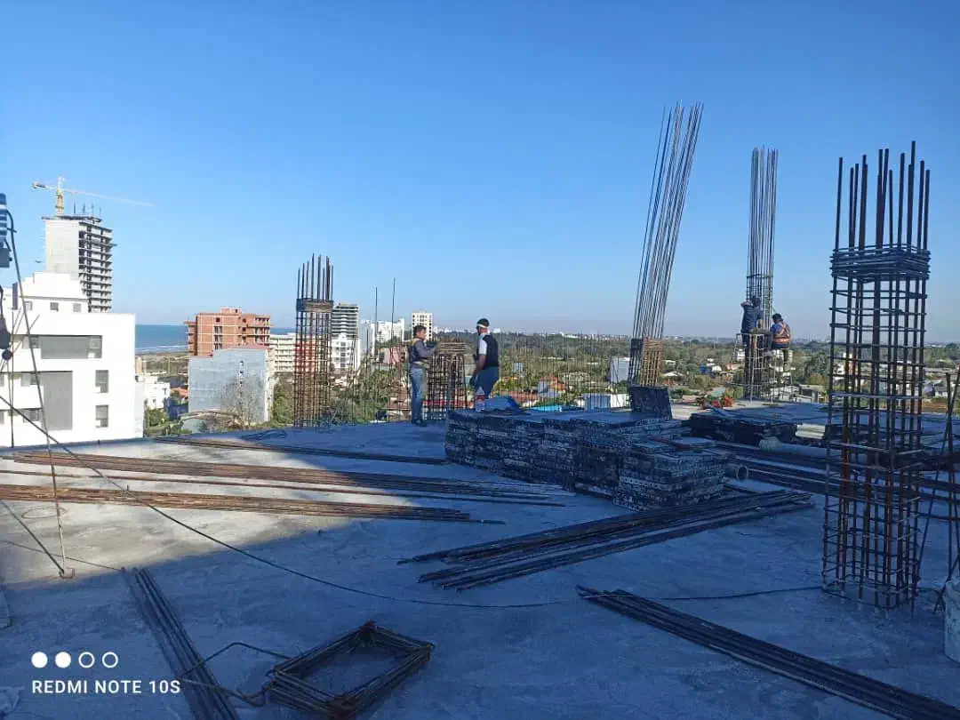 آپارتمان ۲۰۰ متری ساحلی پیش فروش|پیش‌فروش املاک|ایزدشهر, |دیوار