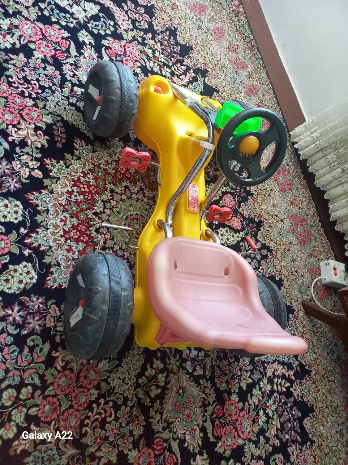 ماشین چهارچرخ فرمان دار|اسباب و اثاث بچه|اردبیل, |دیوار