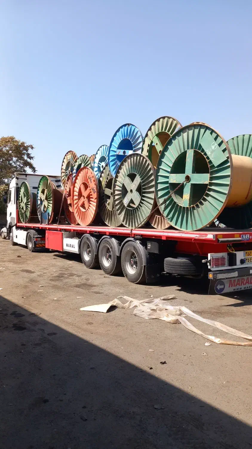 قرقره فلزی چوبی کابل|عمده‌فروشی|تهران, بروجردی|دیوار