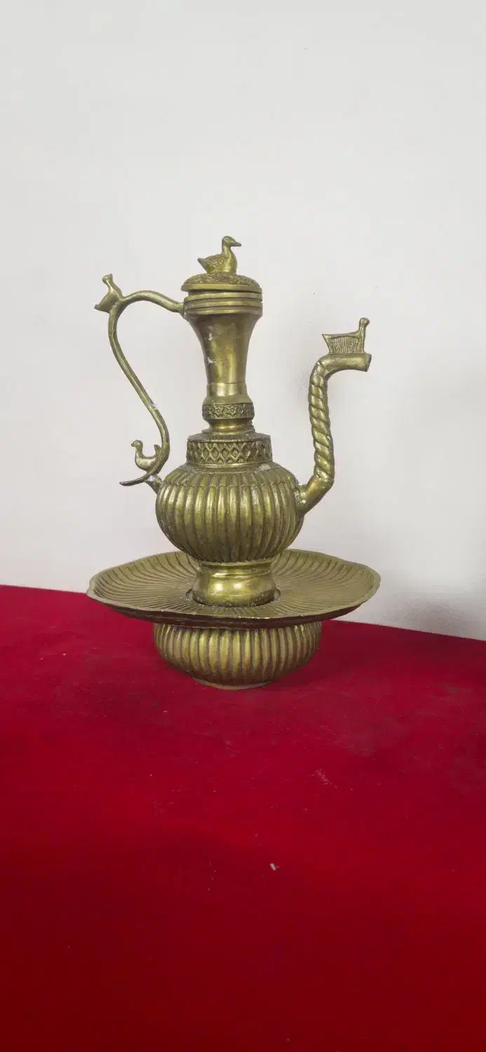 مجسمه برنز آفتابه لگن اردکی برنزی|مجسمه، تندیس، ماکت|تهران, تهرانپارس جنوبی|دیوار