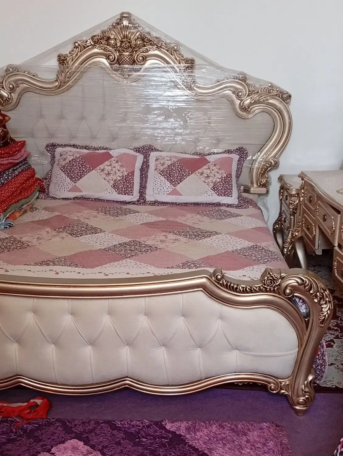 سرویس خواب سلطنتی|تخت و سرویس خواب|مراغه, |دیوار