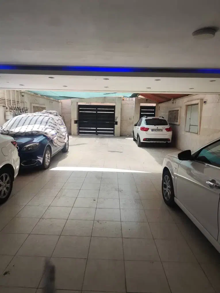 ویلایی ۳۰۰متری /مناسب ساخت|فروش خانه و ویلا|اهواز, شهرک شهید عباس پور|دیوار