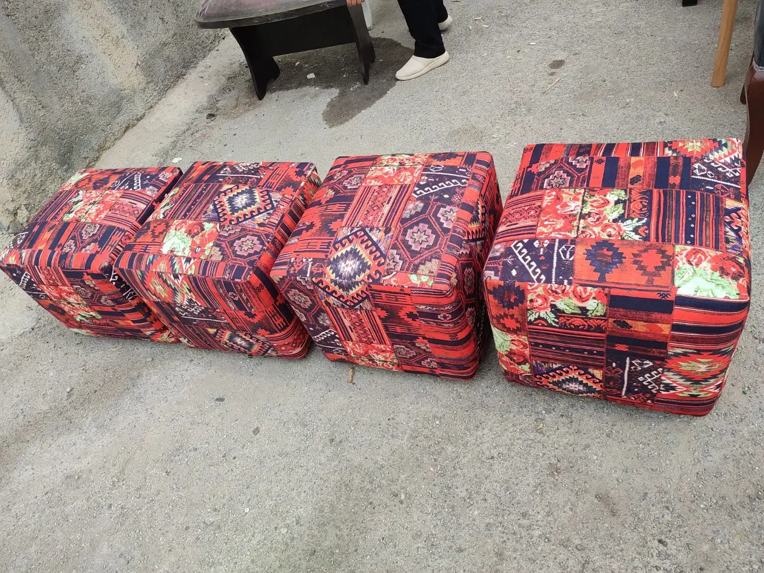 پاف و صندلی|صندلی و نیمکت|بوشهر, |دیوار