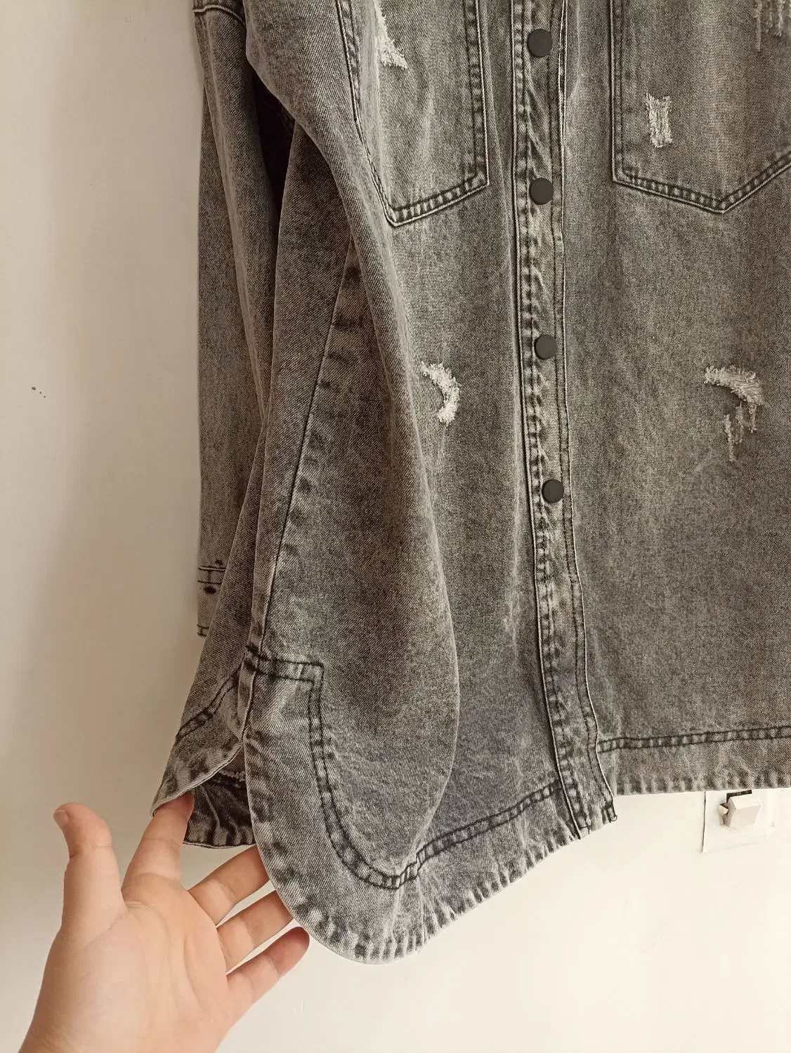 مانتو لی ذغالی|لباس|بومهن, |دیوار