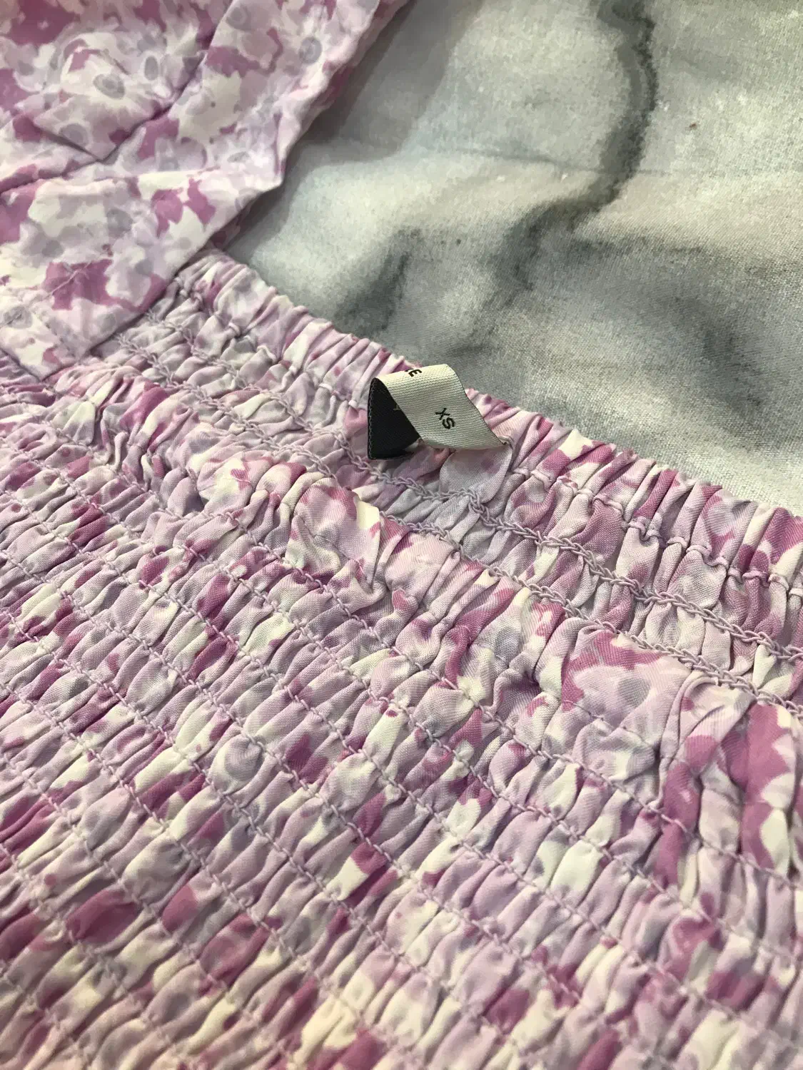 تعدادی لباس نو خارجی برای فروش بدلیل تغییر شغل|لباس|لاهیجان, فیاض|دیوار