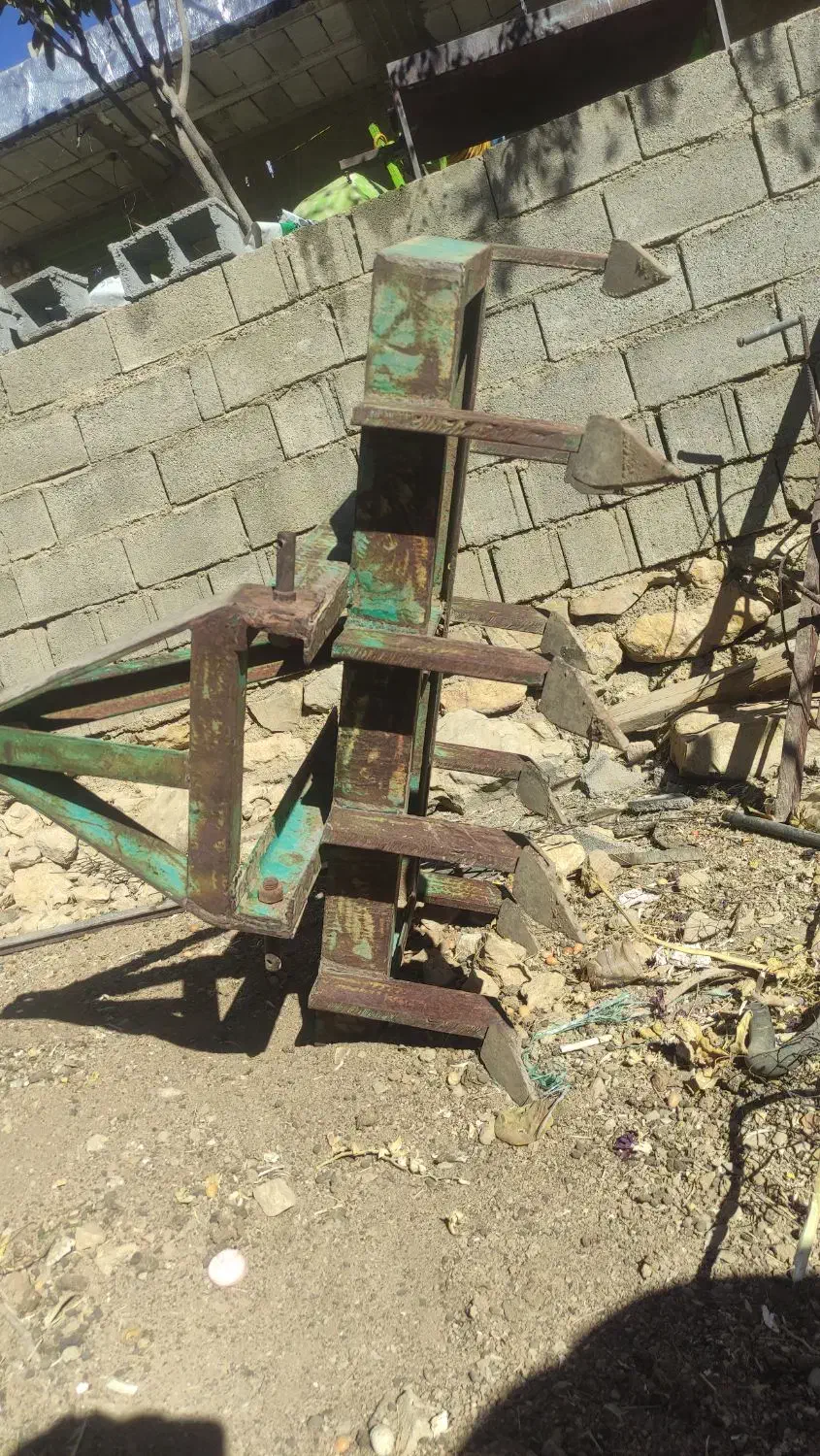 پنجه غازی تراکتور باغی|ماشین‌آلات صنعتی|سپیدان, |دیوار