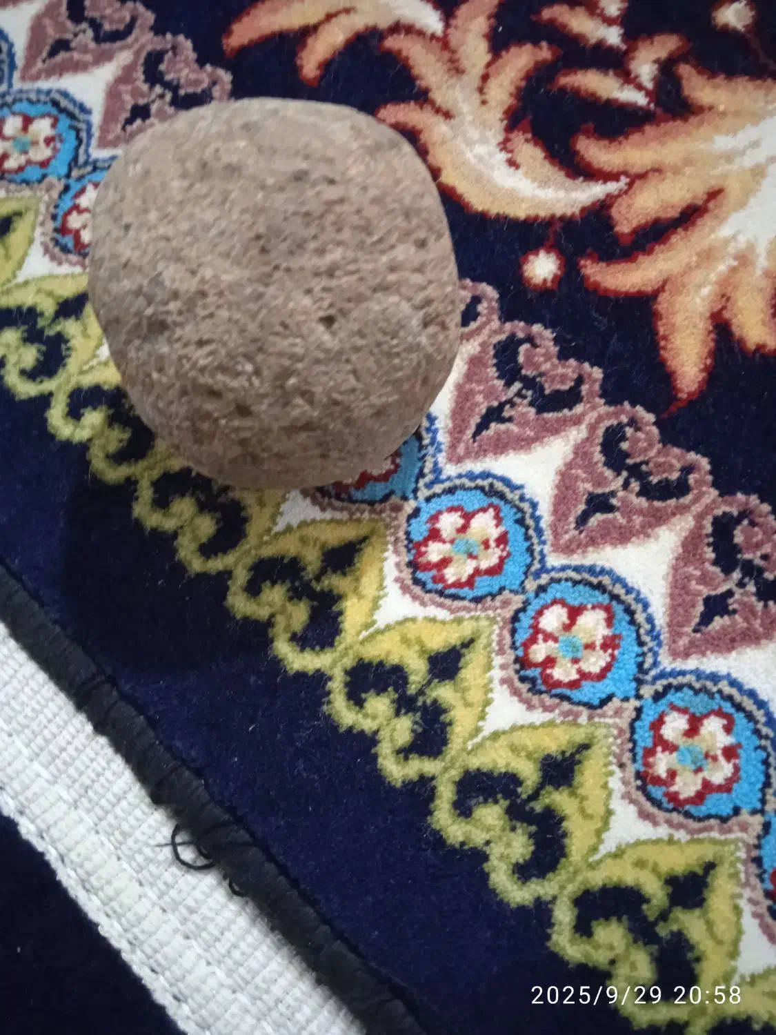 سنگ مشکوک به شهاب|کلکسیون و سرگرمی|سرپل ذهاب, |دیوار