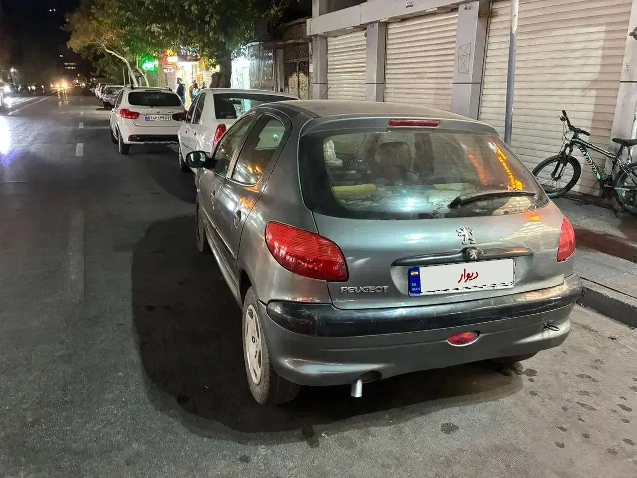 ۲۰۶پژو206|خودرو سواری و وانت|شیراز, سینما سعدی|دیوار