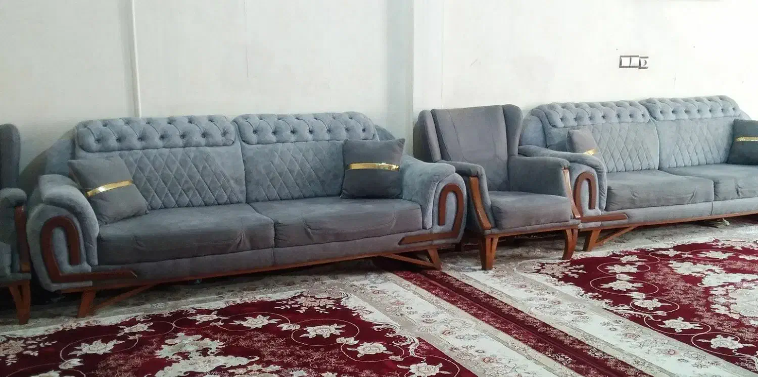 یک دست مبل آنتیک راحتی ، ۸ نفره با عسلی کامل|مبلمان خانگی و میز عسلی|بروجرد, |دیوار