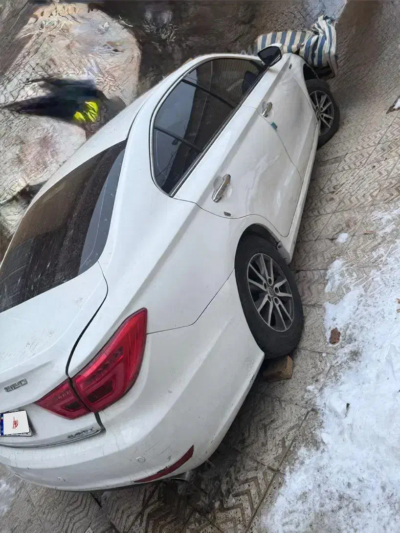 لیفان ۸۲۰|خودرو سواری و وانت|تهران, منیریه|دیوار