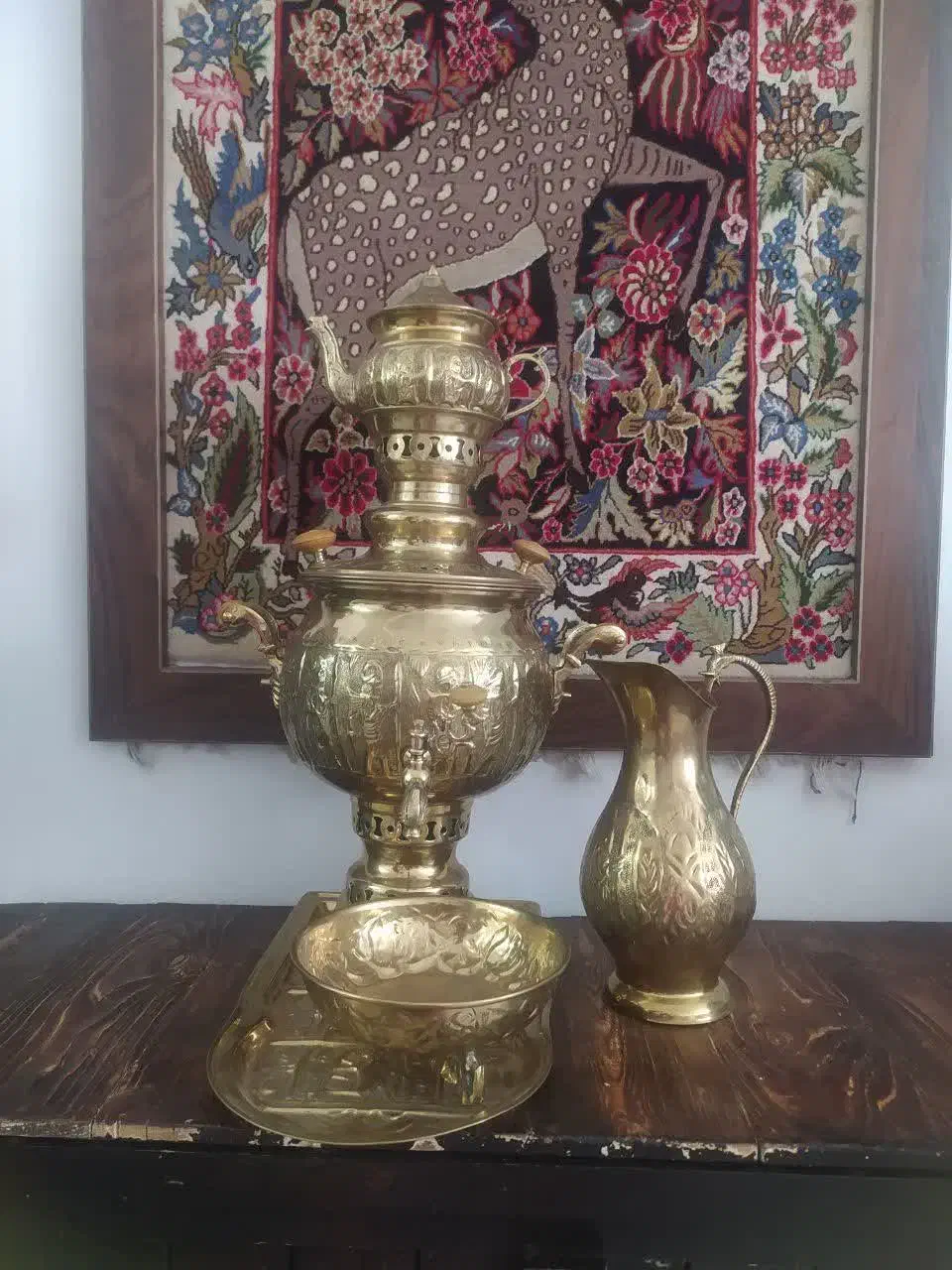 سماور ذغالی برنجی|کلکسیون اشیاء عتیقه|اراک, |دیوار