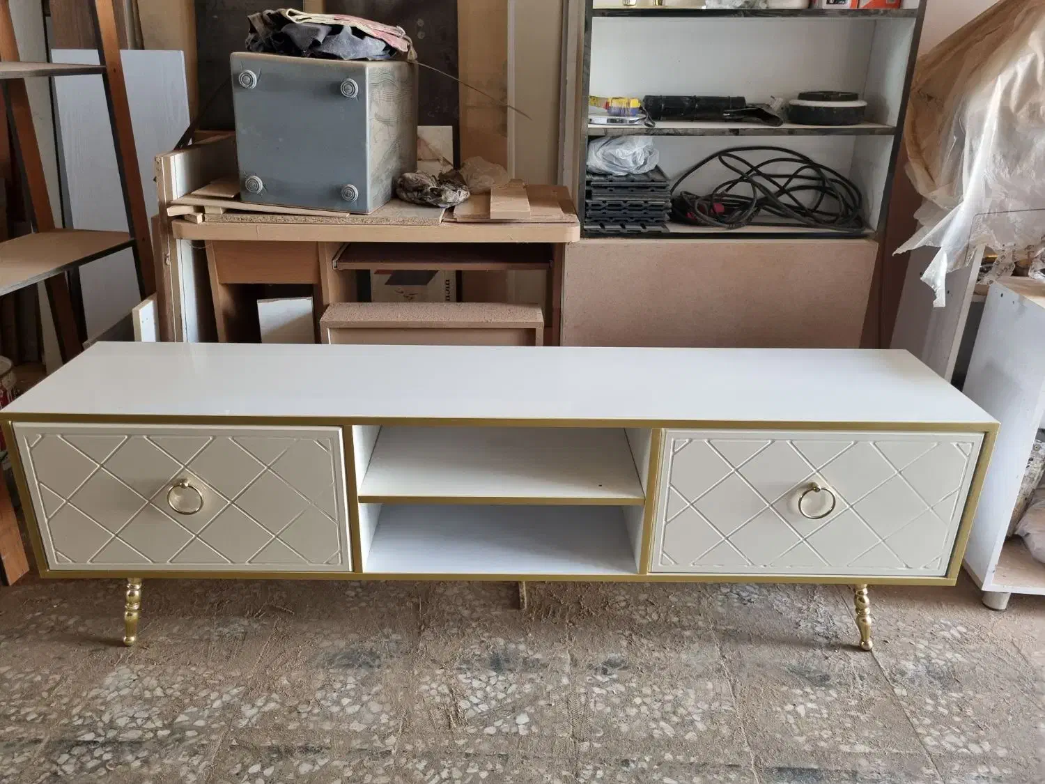 شاگرد ام دی افی|استخدام معماری، عمران و ساختمانی|کرج, رجب‌آباد|دیوار