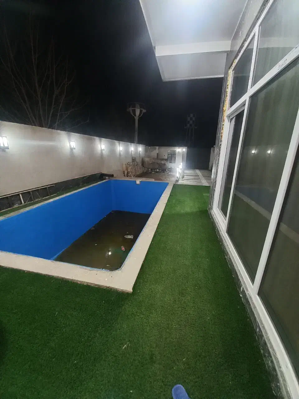 ویلای ۳۰۰ متری زیر قیمت|فروش خانه و ویلا|هشتگرد, کوی یاران|دیوار