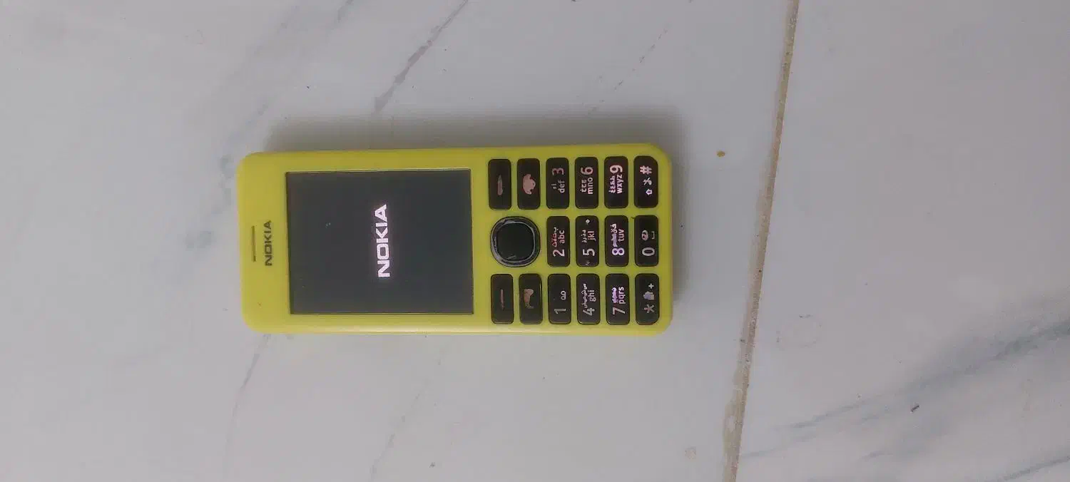 ۴ عدد گوشی ۳ تا احتیاج به تعمیر داره ۱ دونه سالمه|موبایل|بومهن, |دیوار