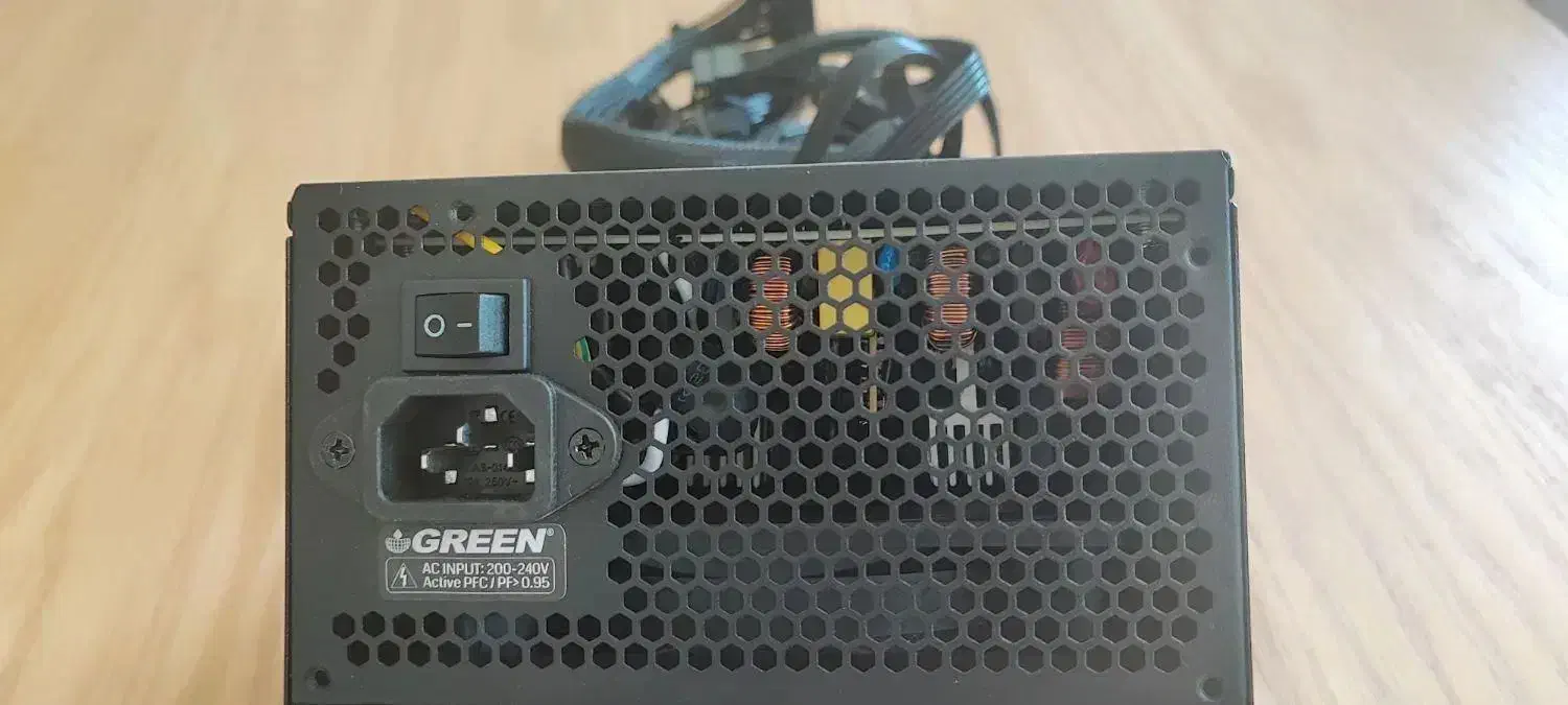 پاور گرین ۶۰۰ power green با گارانتی|قطعات و لوازم جانبی رایانه|شیراز, معالی‌آباد|دیوار