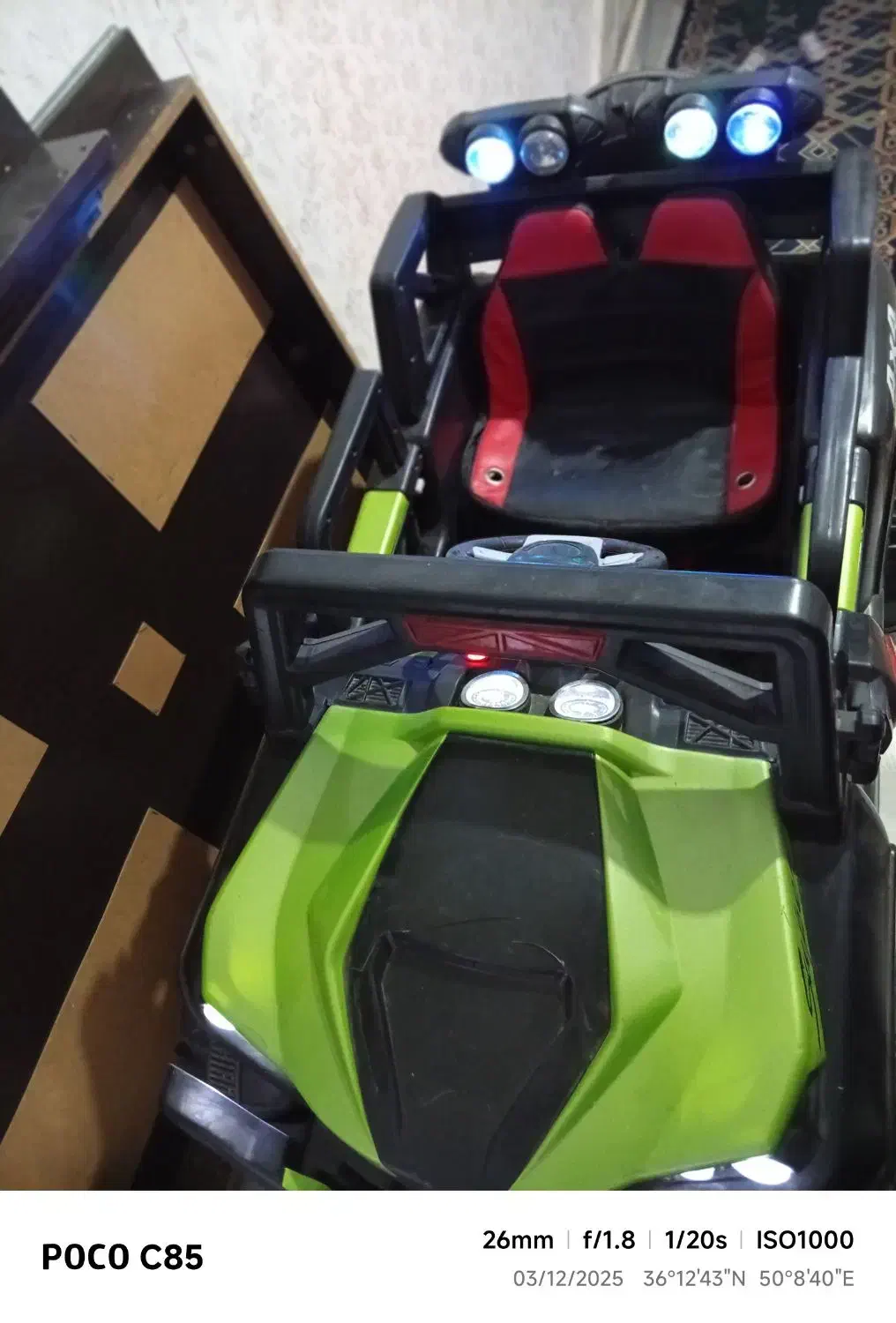 ماشین شارژی 2 نفره در حد نو 2 موتوره|اسباب‌بازی بچه|محمدیه-قزوین, |دیوار